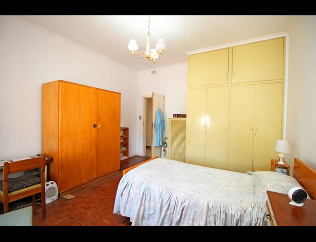 3 BEDROOM HOUSE FOR SALE IN OBSERVATORY